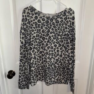 Black and White Relaxed Boxy Blouse